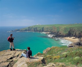 Housel Bay to the Lizard lighthouse